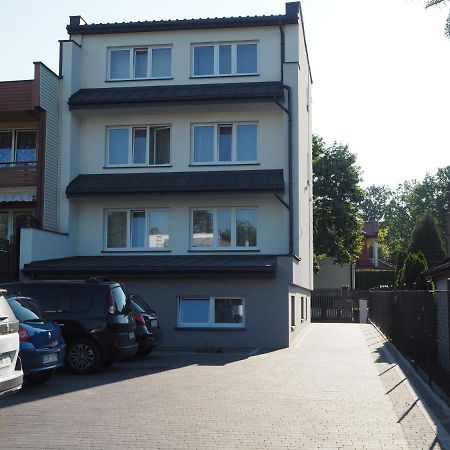 Apartamenty Dobranoc - Wawer 2 Warsaw Exterior photo