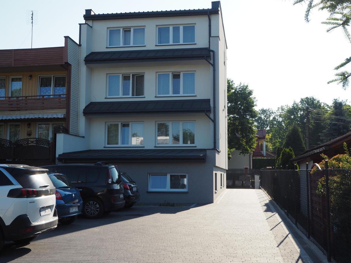 Apartamenty Dobranoc - Wawer 2 Warsaw Exterior photo