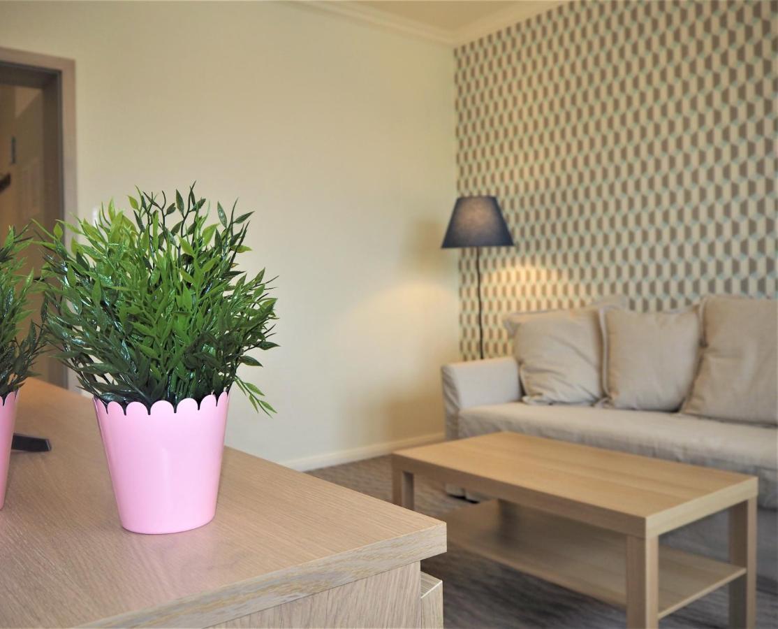 Apartamenty Dobranoc - Wawer 2 Warsaw Exterior photo